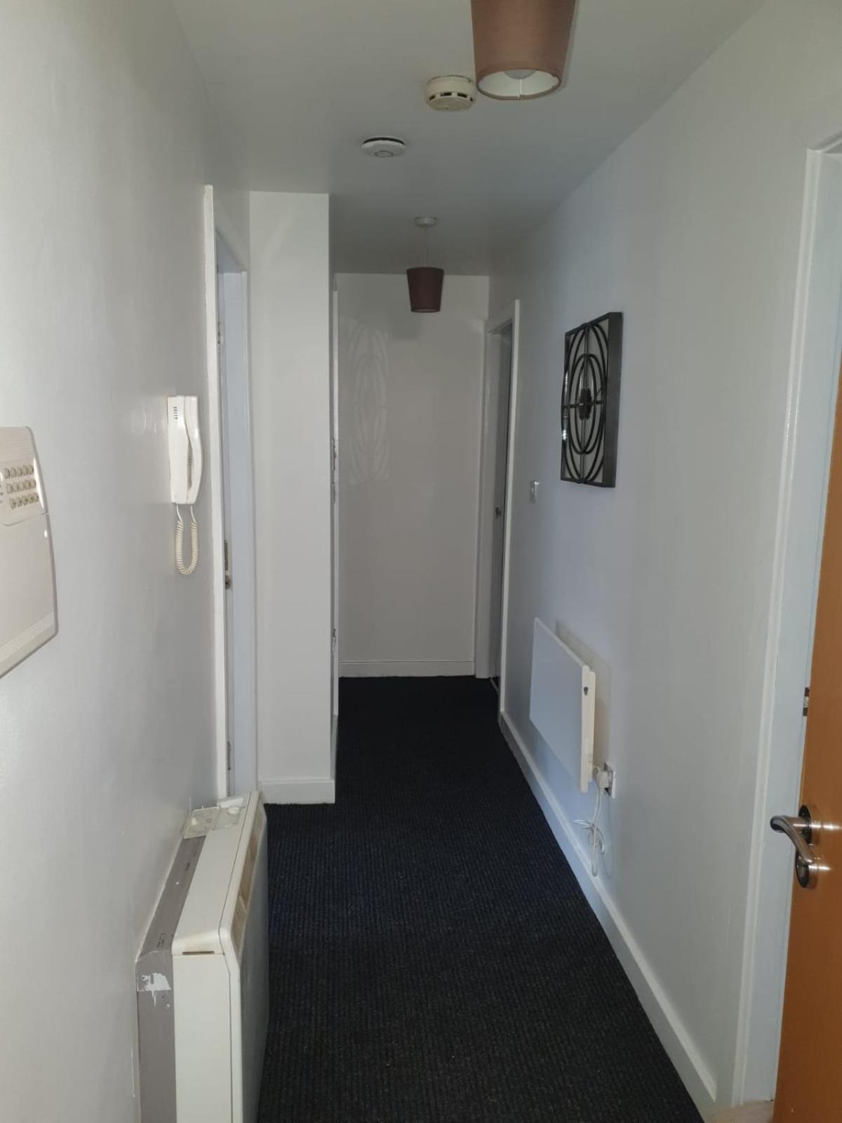 Quiet 2 Bedroom Flat In Darlington With Free Parking, Wi-Fi And More Exterior photo